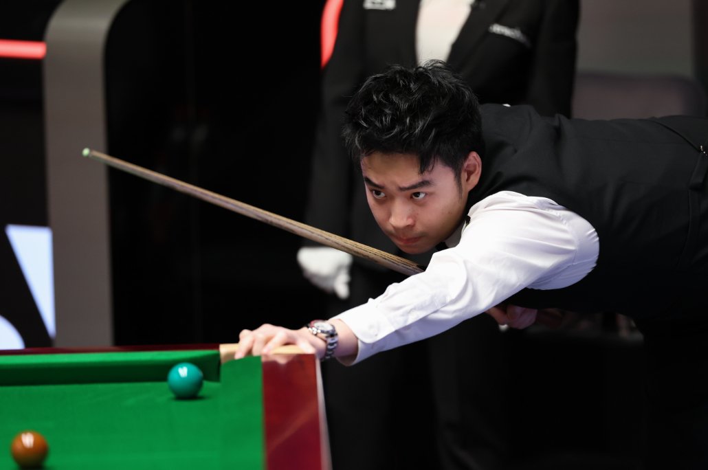 增添更多悬 增添更多悬